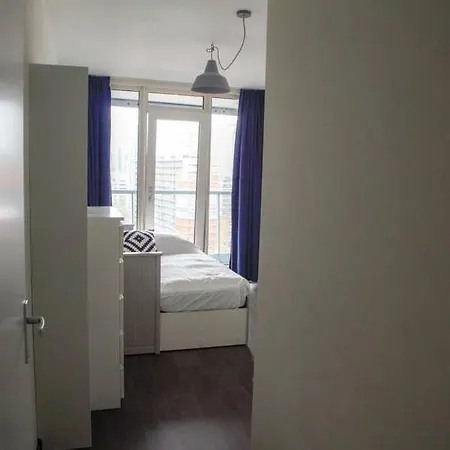 Calypso City Center Near Central Station With Parking Apartment Rotterdam